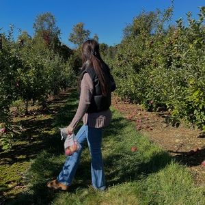 Meet your Posher, Alyssa